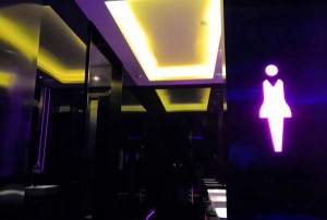 杭州中高档酒吧ktv招聘女服务生,招聘电话多少